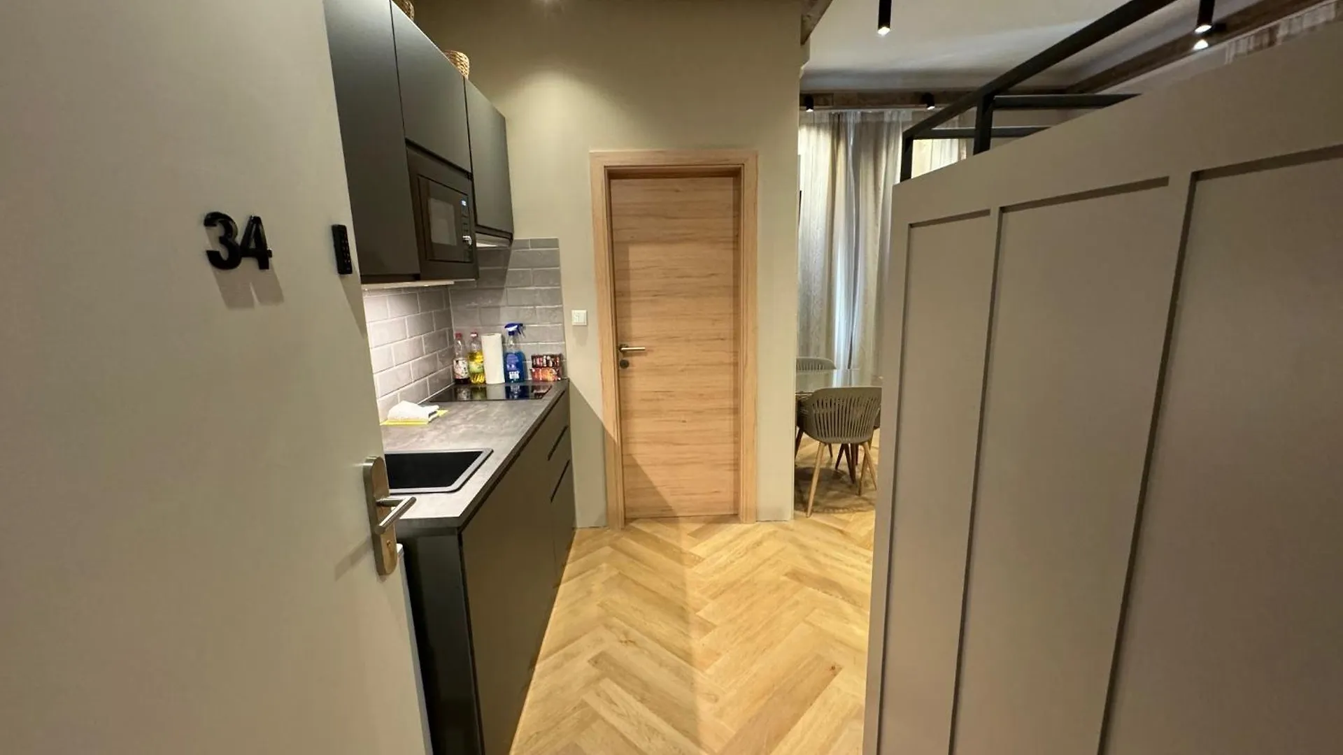 Book-A-Room Apartment Salzburg 34