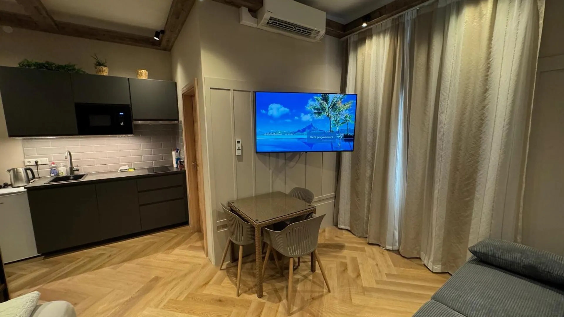 Book-A-Room Apartment Salzburg 34